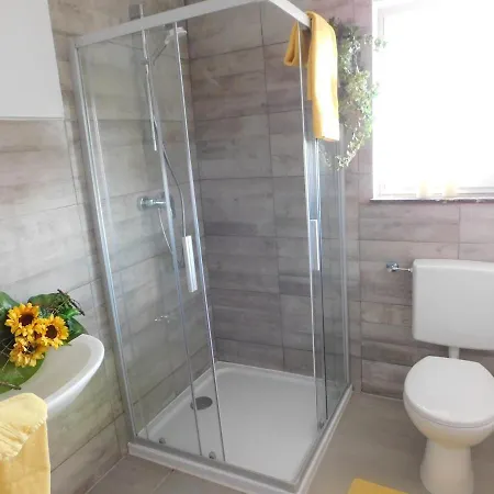 Dom wakacyjny Haus Astenblick In Mit Gastraum Wanderveranstaltungen Und Familienfeiern *