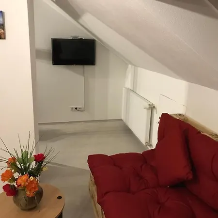 Haus Astenblick In Mit Gastraum Wanderveranstaltungen Und Familienfeiern