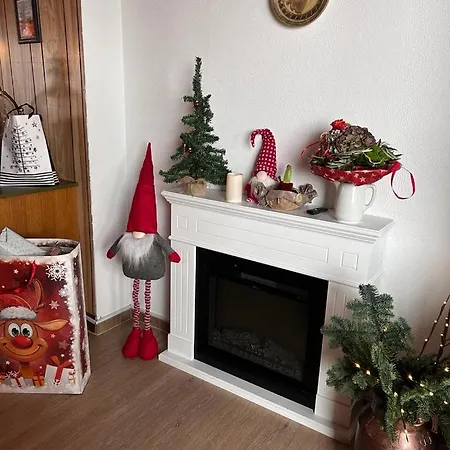 Haus Astenblick In Fuer Bis Zu 35 Personen Fuer Wanderveranstaltungen Und Familienfeiern * Winterberg