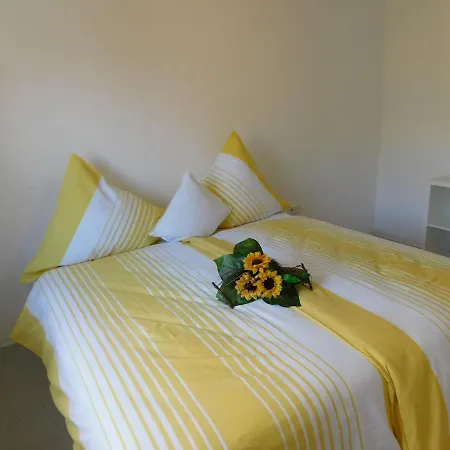Haus Astenblick Winterberg Appartments Mit Gastraum Weihnachtsfeier,Wanderveranstaltungen Und Familienfeiern Feriehus *