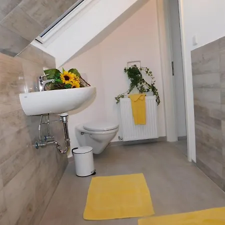 Haus Astenblick In Mit Gastraum Wanderveranstaltungen Und Familienfeiern Tatil Evi *