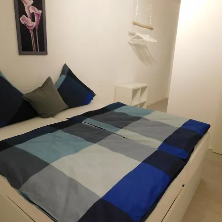 Haus Astenblick In Mit Gastraum Wanderveranstaltungen Und Familienfeiern *