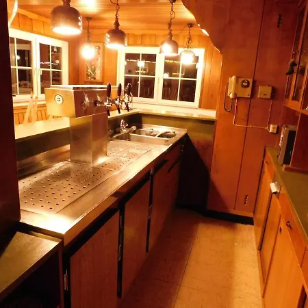 Haus Astenblick Winterberg Appartments Mit Gastraum Weihnachtsfeier,Wanderveranstaltungen Und Familienfeiern Feriehus *