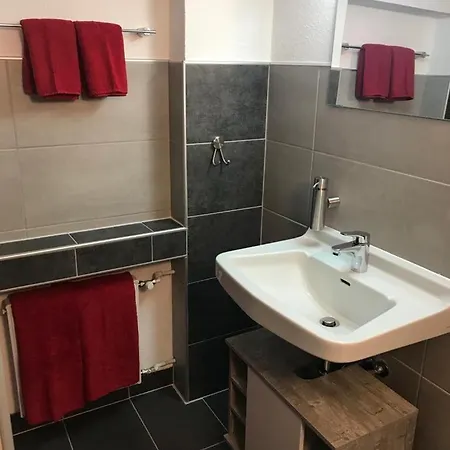 Dom wakacyjny Haus Astenblick In Mit Gastraum Wanderveranstaltungen Und Familienfeiern *