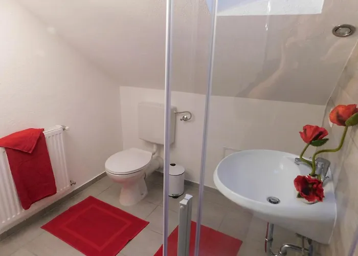 Haus Astenblick In Mit Gastraum Wanderveranstaltungen Und Familienfeiern Сasa de vacaciones *