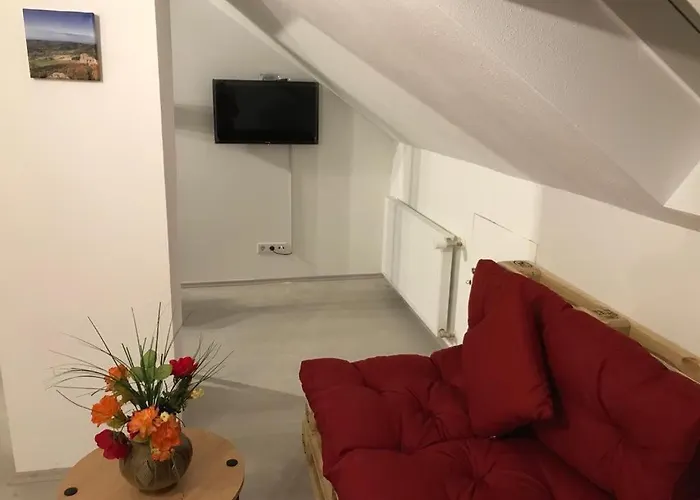 Haus Astenblick In Mit Gastraum Wanderveranstaltungen Und Familienfeiern