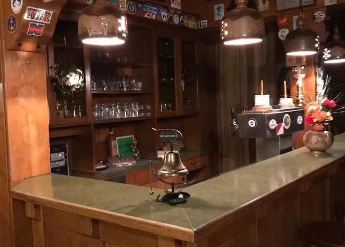 Haus Astenblick In Mit Gastraum Wanderveranstaltungen Und Familienfeiern Winterberg