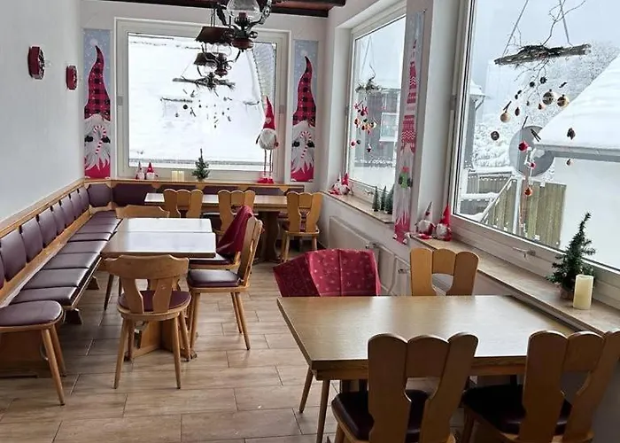 Сasa de vacaciones Haus Astenblick In Mit Gastraum Wanderveranstaltungen Und Familienfeiern *